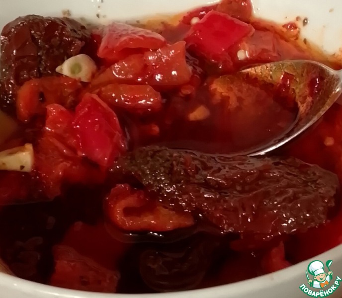 Паста в соусе из запечённых перцев