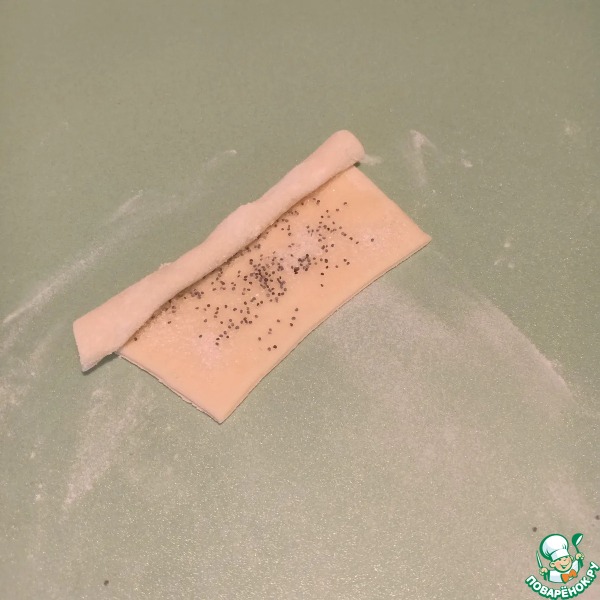 Печенье из дрожжевого теста «Сахарные трубочки»