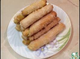 Печенье из дрожжевого теста «Сахарные трубочки»