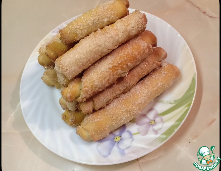 Печенье из дрожжевого теста «Сахарные трубочки»