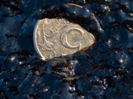 Reuters: Прибыль «Роснефти» за 9 месяцев упала на 70%