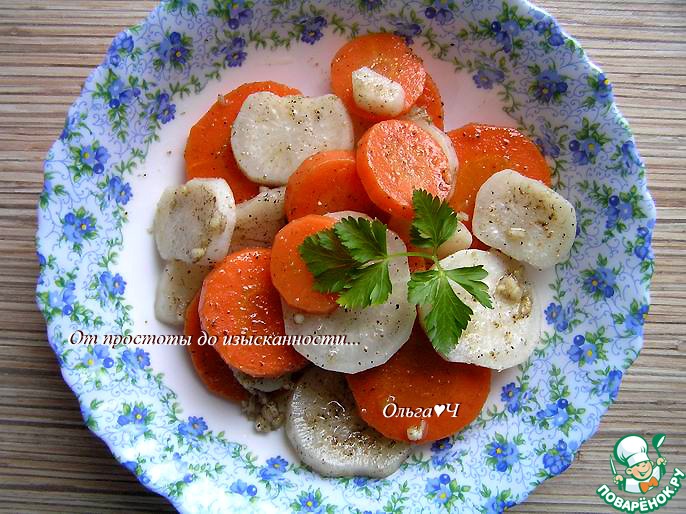 Салат-гарнир из дайкона и моркови