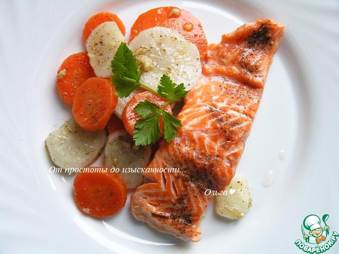 Салат-гарнир из дайкона и моркови