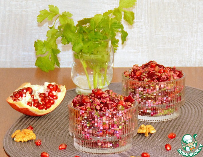 Салат из свеклы с гранатом