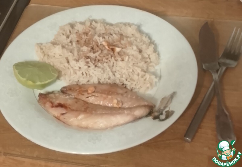 Скумбрия с рисом по-тайски