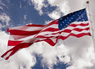 СМИ: Администрация Трампа готовится депортировать десятки украинцев