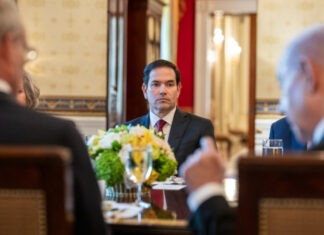 СМИ: Рубио изменил тактику США в переговорах с Украиной после недели хаоса