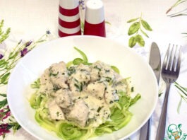 Спагетти из цуккини с курицей