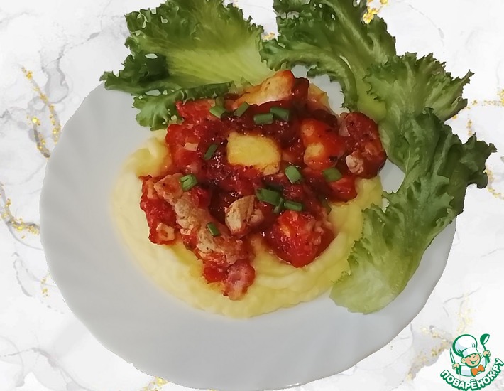 Свинина в томатном соусе по-итальянски