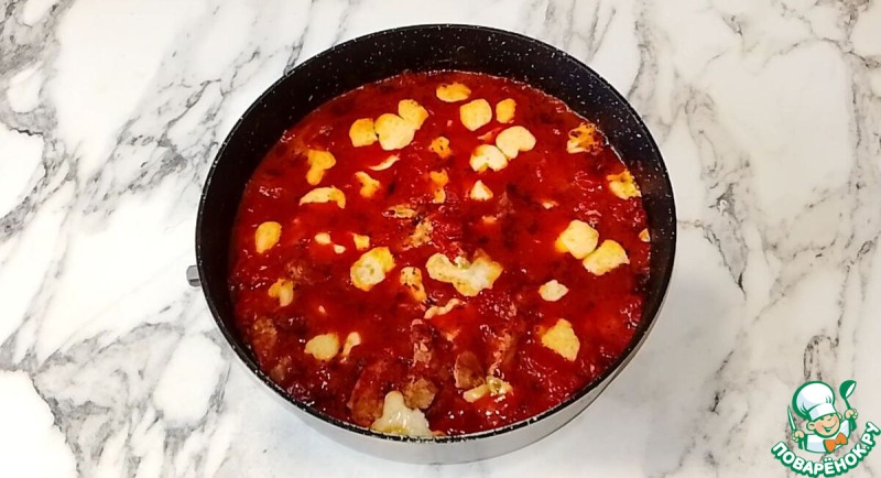 Свинина в томатном соусе по-итальянски