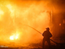 The Guardian: Россияне разбили одну из последних электростанций в Черниговской области