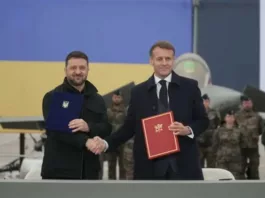 Зеленский и Макрон подписали декларацию об усилении обороны Украины. Закупят 100 истребителей