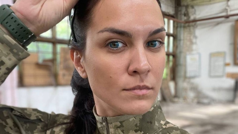 Звезда "Женского врача" откровенно рассказала о мыслях пойти на фронт: пойдет ли актриса служить