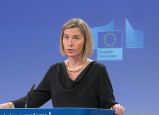 Бывшую главу европейской дипломатии Могерини отпустили после задержания