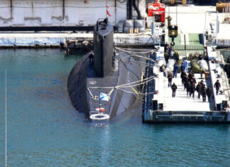 Defense Express: После атаки СБУ РФ закрыла и внутреннюю бухту Новороссийска с подводными лодками | ФОТО