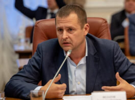 Филатов обвинил «уклонистов» в мусорном кризисе в Днепре