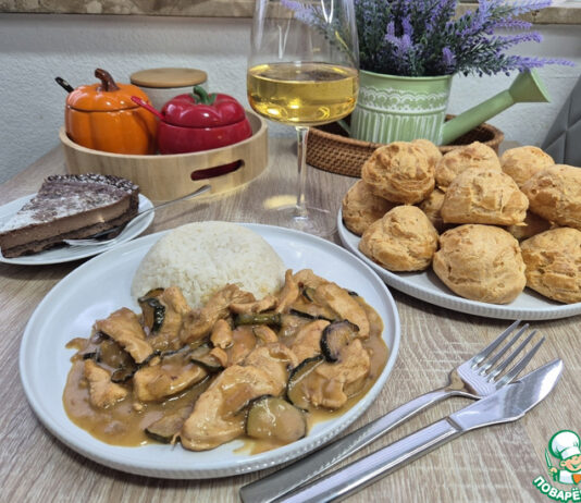 Фрикасе из цуккини и курицы