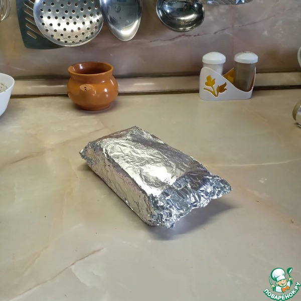 Грудинка, запеченная с томатной пастой