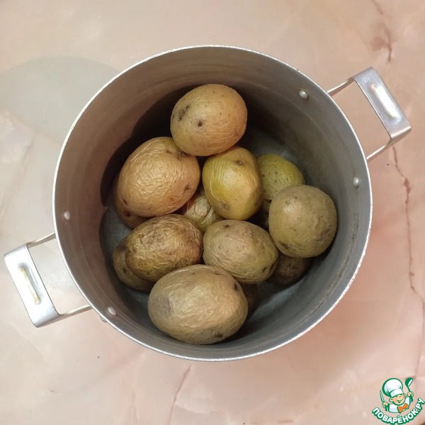 Картофель в сметанном маринаде