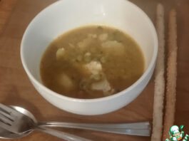 Кокосовое карри с зелёным горошком