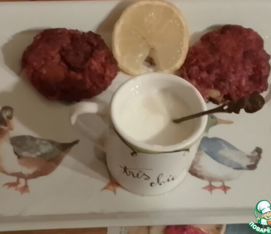 Котлеты с яблоком, свеклой и фета