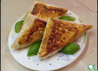 Лавашные пирожки с сыром, грибами, курицей