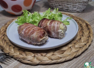 Мясные рулетики с ананасами