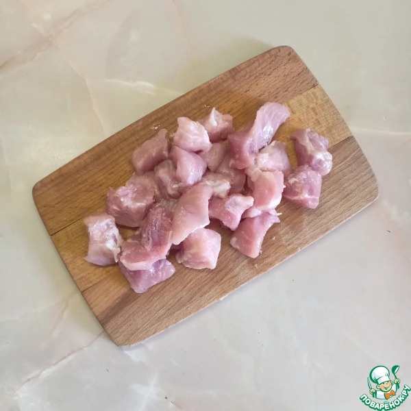 Мясо, тушеное со сметаной