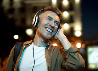 Нардеп: Российских исполнителей будут блокировать на Spotify, Apple Music и YouTube по решению СНБО