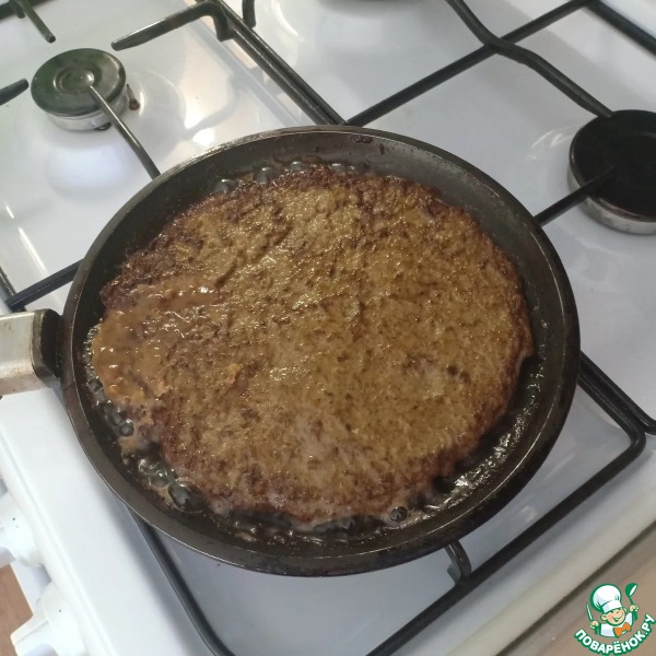 Печеночный торт с грибами