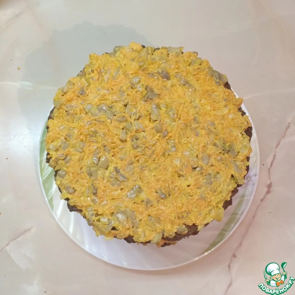 Печеночный торт с грибами