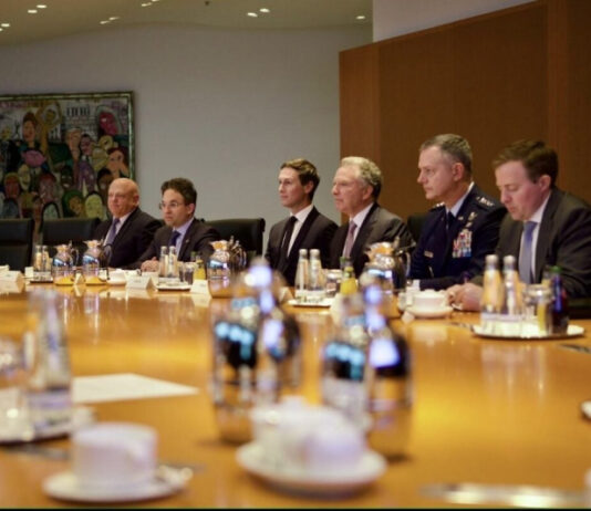 Переговоры Украины и США завершились в Берлине. Команда Трампа продолжает отстаивать интересы Путина