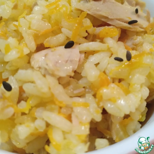 Рис с консервированным тунцом