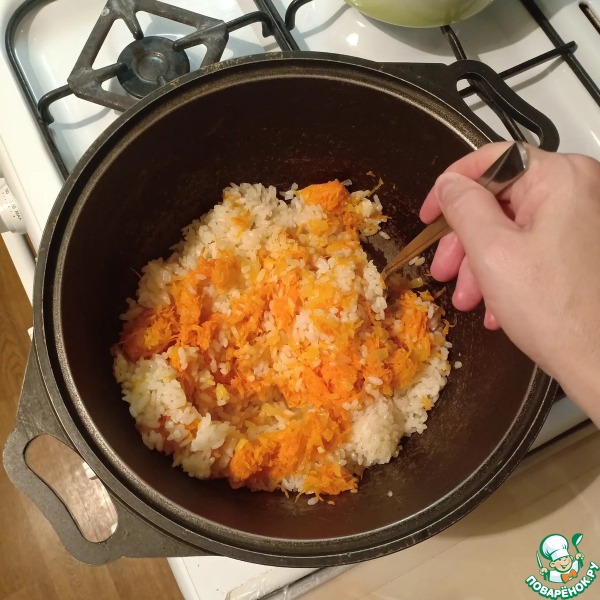 Рис с консервированным тунцом