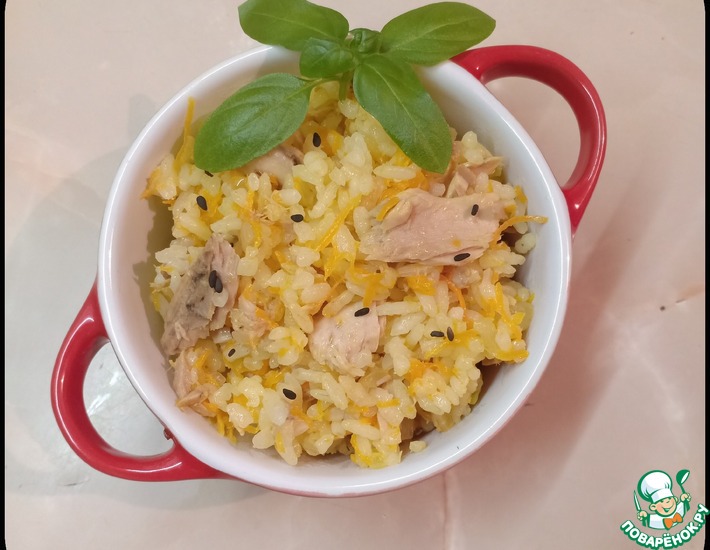 Рис с консервированным тунцом