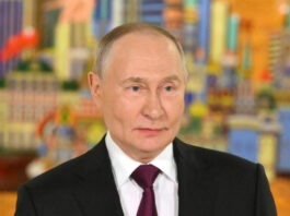 РосСМИ: Путин требует передать РФ не только Донбасс, но и «Новороссию»