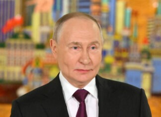 РосСМИ: Путин требует передать РФ не только Донбасс, но и «Новороссию»