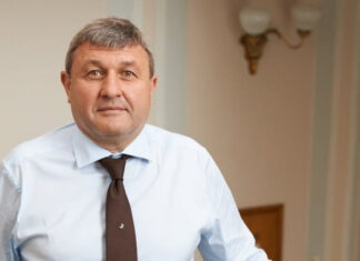 САП просит конфисковать три элитные авто «слуги» Литвиненко