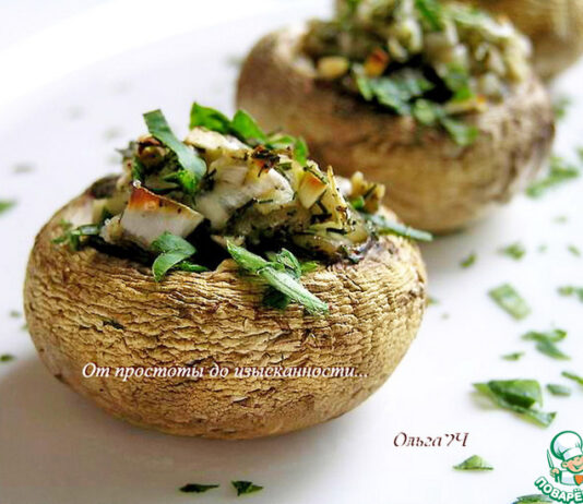 Шампиньоны с луком и чесноком