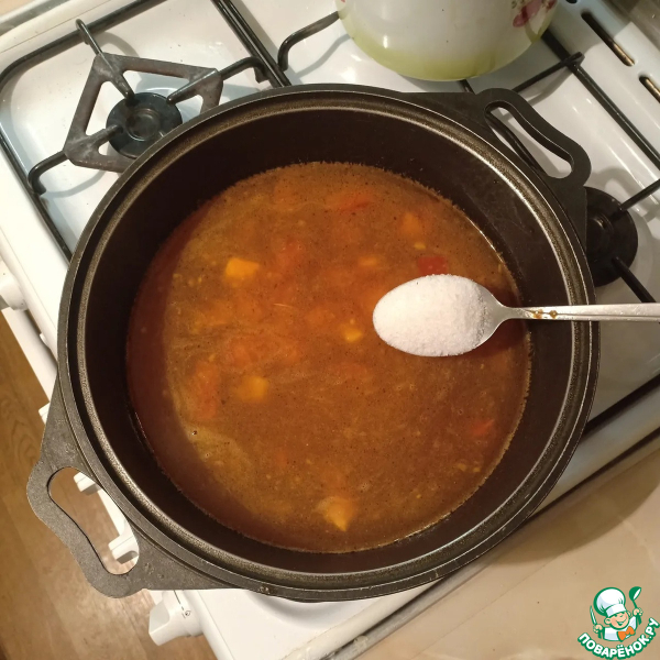 Сливочный суп с курицей и макаронами