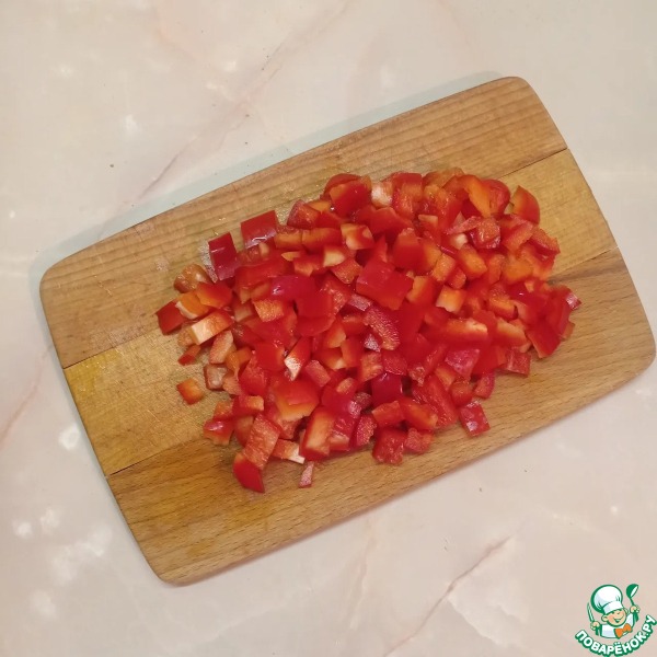 Сливочный суп с курицей и макаронами