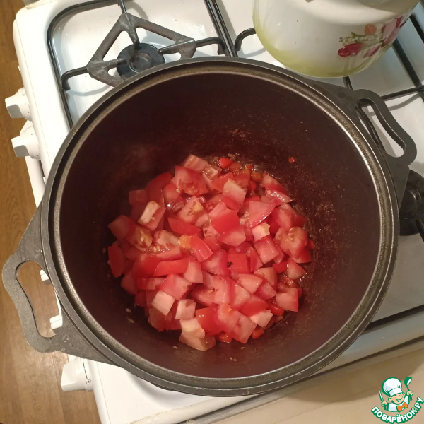 Сливочный суп с курицей и макаронами