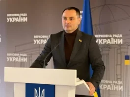 СМИ: НАБУ объявило подозрение еще одному «слуге народа» по делу о деньгах в конвертах