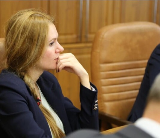 СМИ: У нардепа Скороход проходят обыски, она возглавила преступную группу