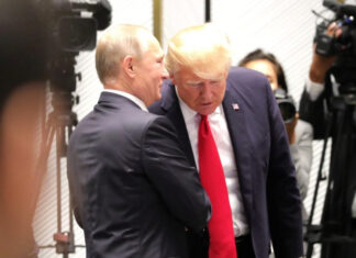 Трамп провел «очень хороший» разговор с Путиным перед встречей с Зеленским