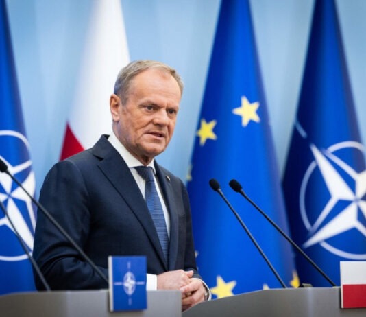Туск: США впервые заявили, что дадут РФ военный ответ, если она снова нападет на Украину