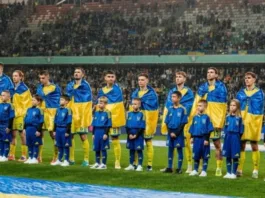 УЕФА наказал Украину за баннер с критикой России