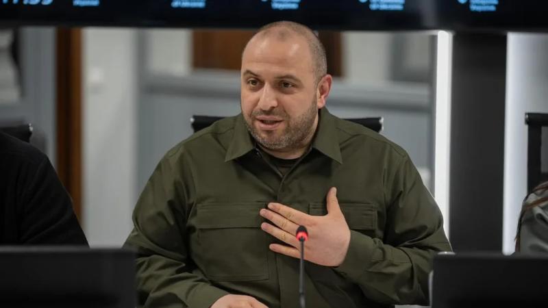 Умеров провел тайные переговоры с руководством ФБР. Это вызывает беспокойство по двум причинам — WP