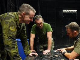 В Чехии возбудили уголовное дело на организацию, которая собирает деньги на дроны для Украины