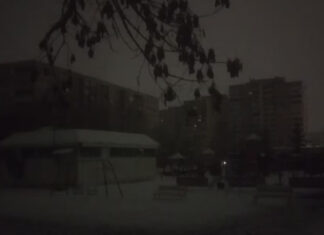 В Подмосковье более 120 тысяч жителей остались без электричества | ФОТО